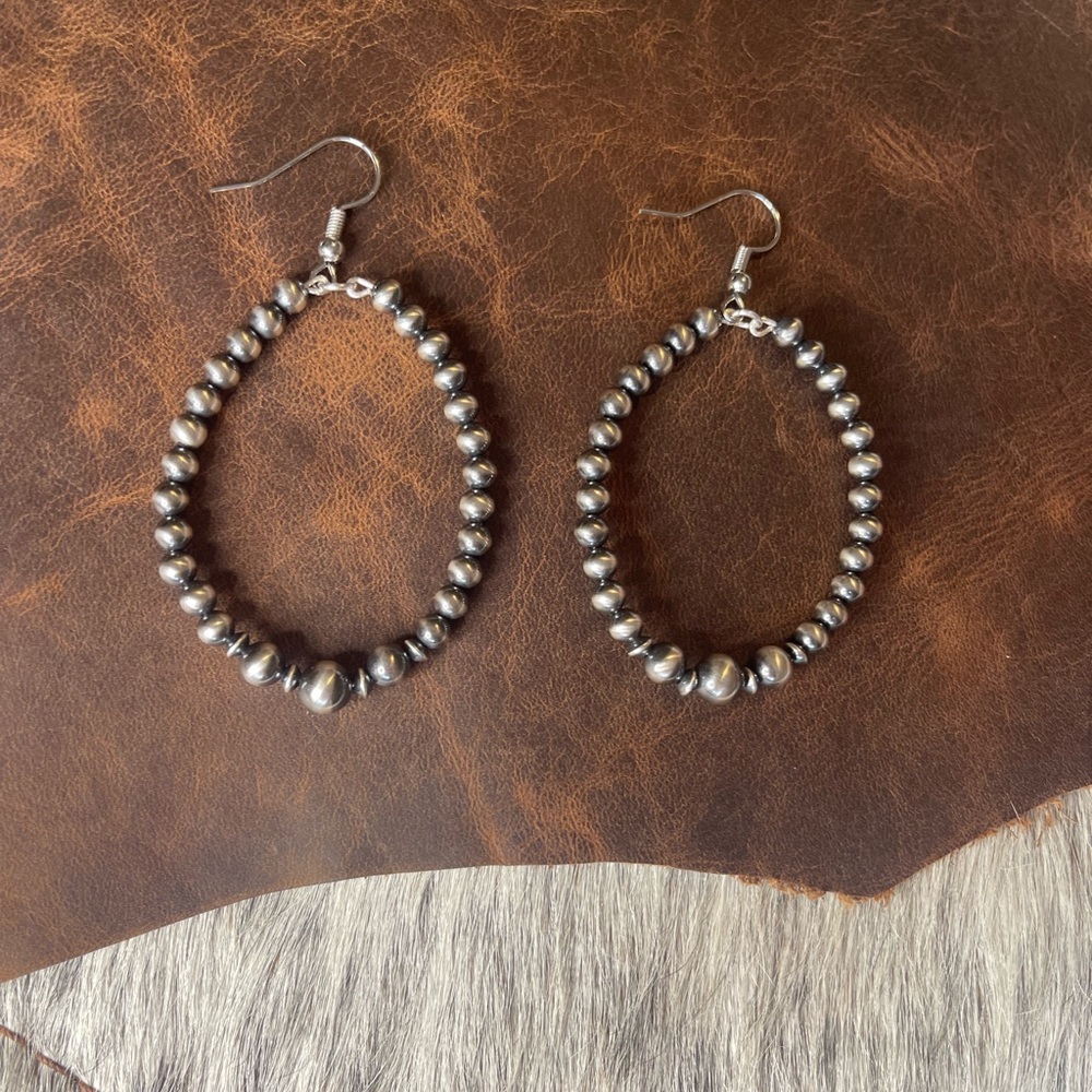 Genuine Navajo Pearl Earrings || Western Jewelry